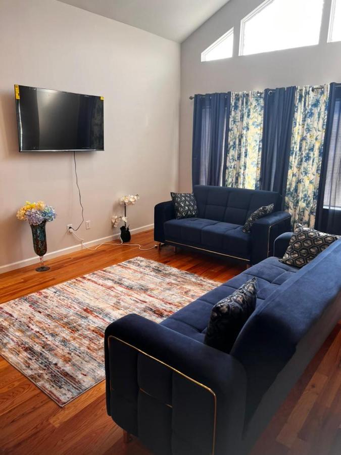 Springview Homes 12Mins From Ewr & 3 Mins From University Hospital ニューアーク エクステリア 写真