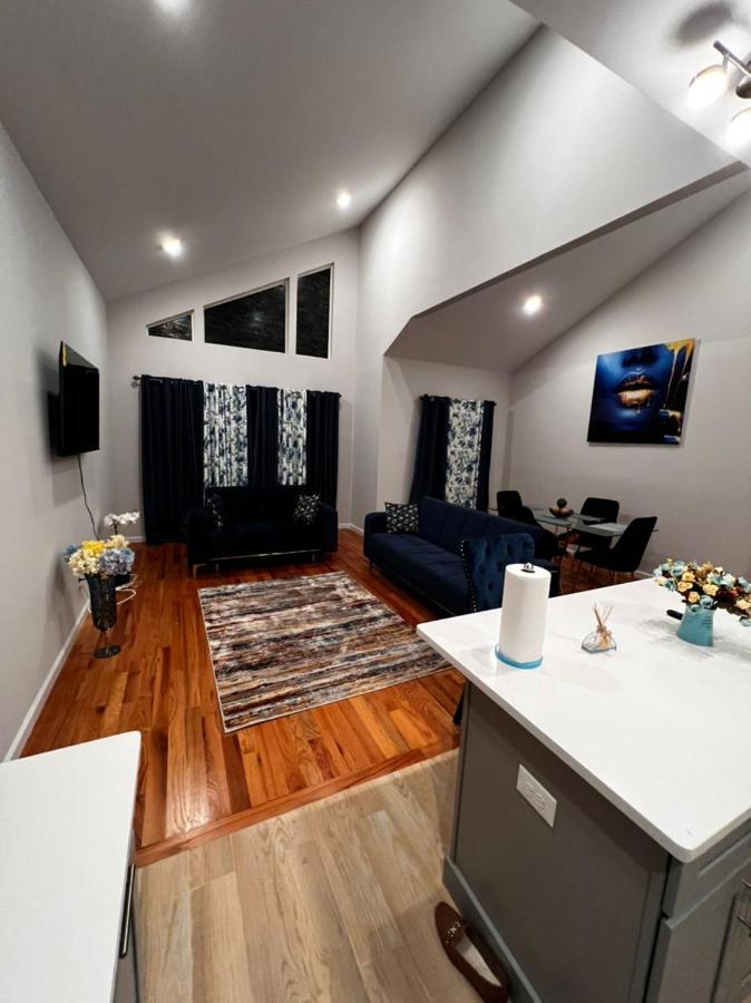 Springview Homes 12Mins From Ewr & 3 Mins From University Hospital ニューアーク エクステリア 写真